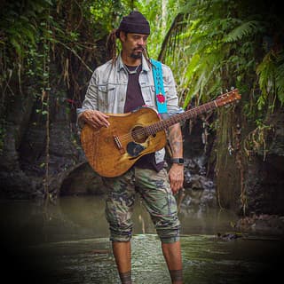 Michael Franti And Spearhead