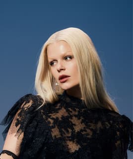 Davina Michelle Snelle