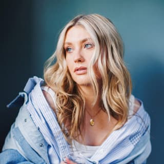 Offenbach Ella Henderson