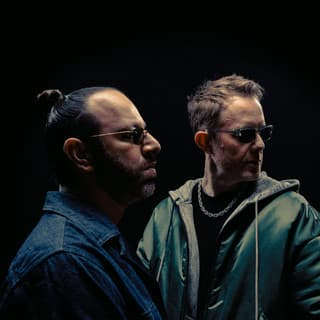 Chase en Status