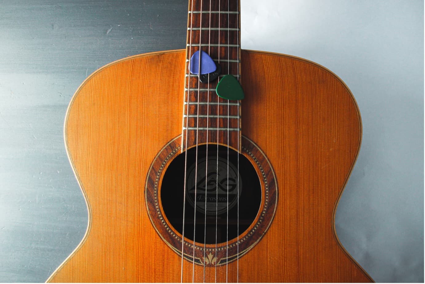 Gitaarsnaren akoestisch gitaar